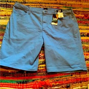 NWT Lee Sky Blue Denim Bermuda Style Shorts Women’s Plus Size 22W